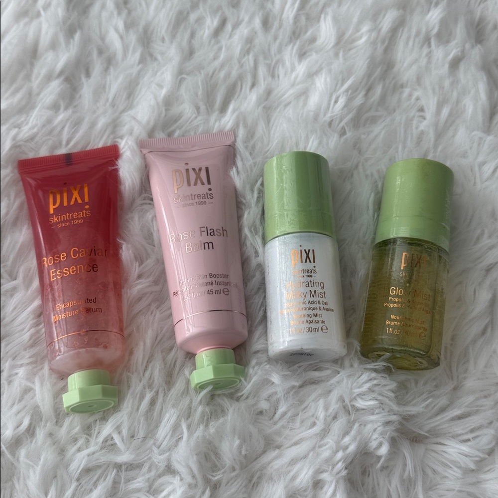 BRAND NEW-Pixi Skincare Set